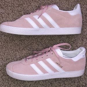 ADIDAS Women’s Sneakers size 6
